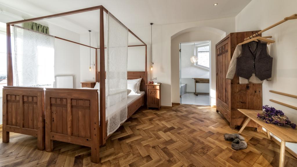 Niedermairhof Bed & Breakfast Brunico Bilik gambar